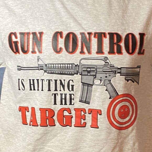 New Gun Control Is Hitting The Target adult unisex ASH colored Tee Shirt - Picture 2 of 2